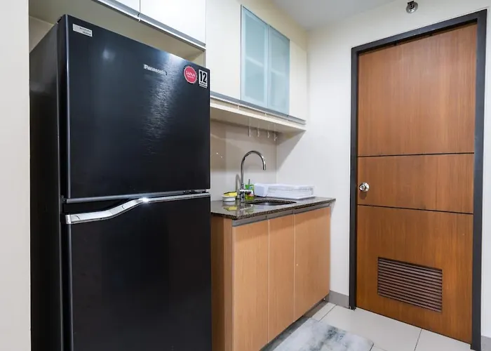 One Uptown Bgc 2br Cor Unit With Balcony ,washer * Manila